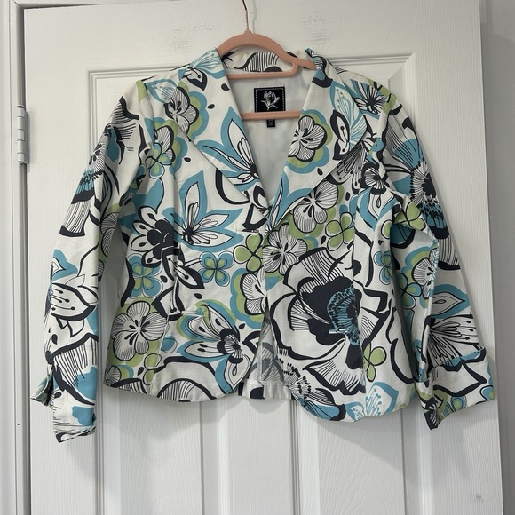 Jackets & Blazers - Abbie Mags Women's Size Medium‎ 100% Cotton Floral Blazer White Blue Green
